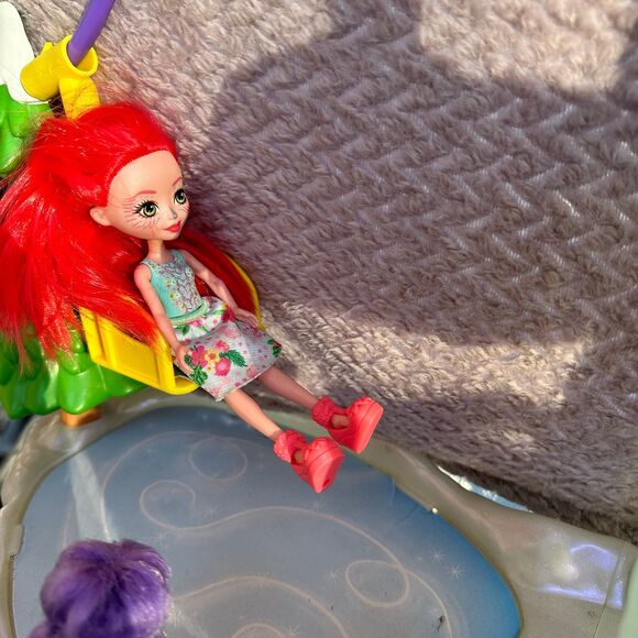 Enchantimals Ski Lodge Playset with Dolls and Accessories Bundle READ - Picture 5 of 11